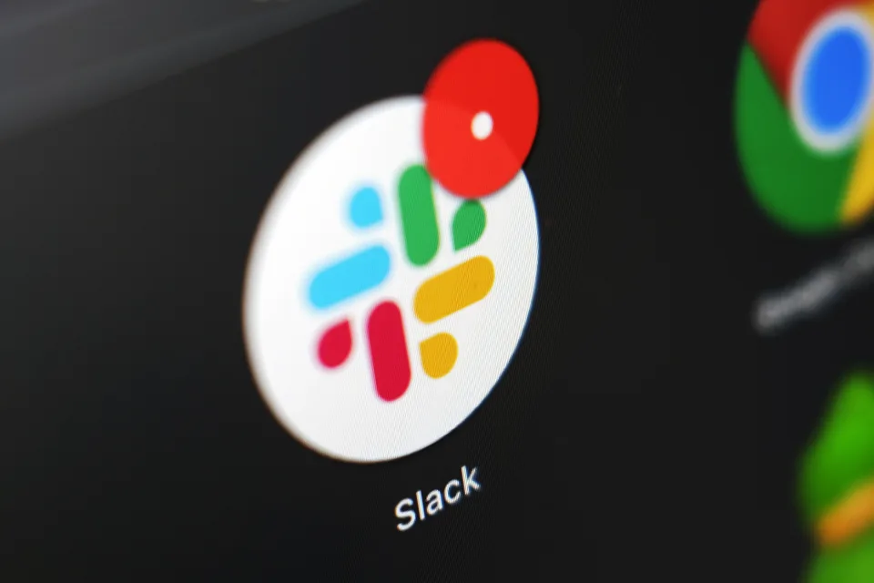 Slack AI will generate transcripts and notes from huddles