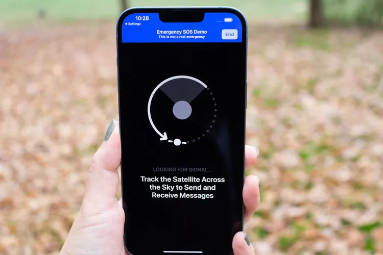 How to send messages via satellite on your iPhone or Pixel