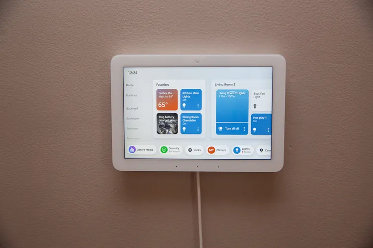 Apple reportedly releasing a wall-mounted smart home tablet in 2025 – and yes, it does AI