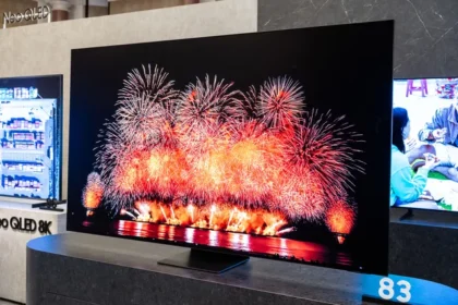 Samsung goes big on anti-glare screens and AI with 2025 TV lineup